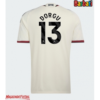 Manchester United Patrick Dorgu #13 Tricou Fotbal Replică 2026-27 Barbati Treilea